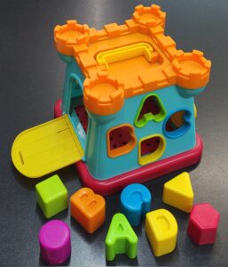 ColorBaby - Cucina giocattolo, valigetta con 17 accessori, cucina per –